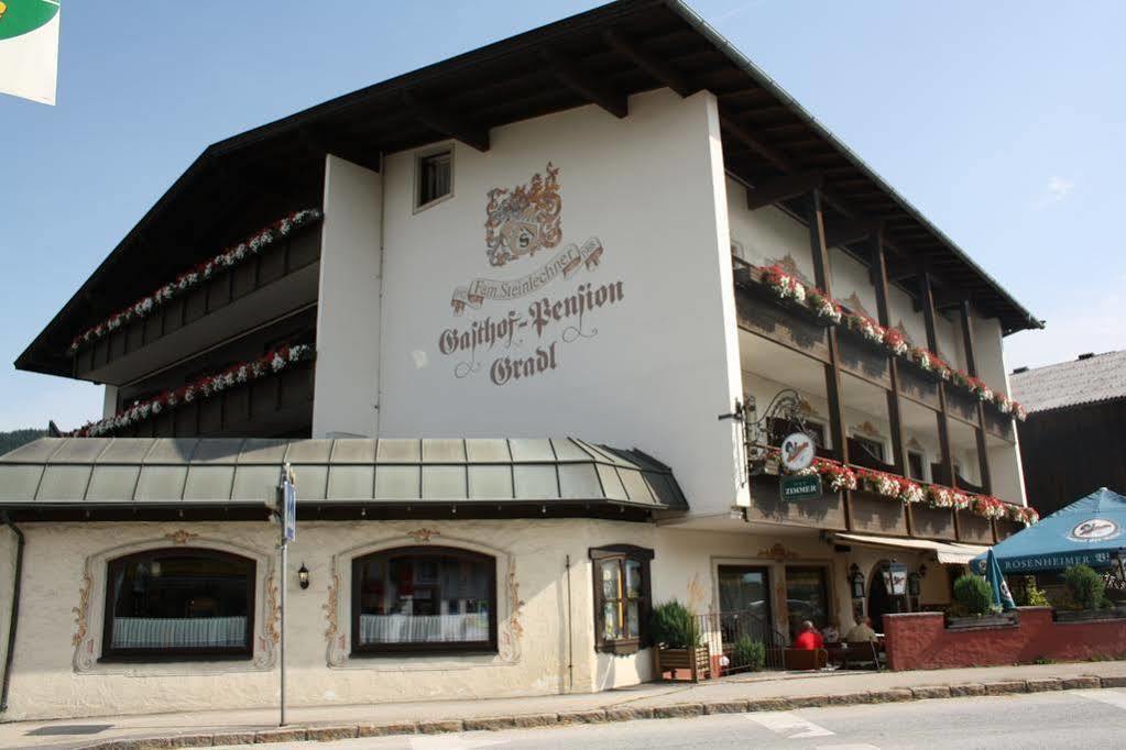 Hotel Restaurant Gradlwirt Niederndorf  Exteriör bild